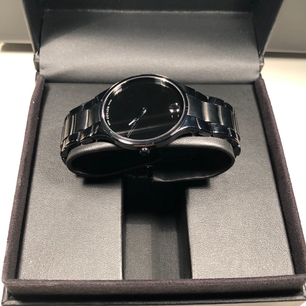 Fully authentic Swiss made Movado watch - Picture 4 of 4